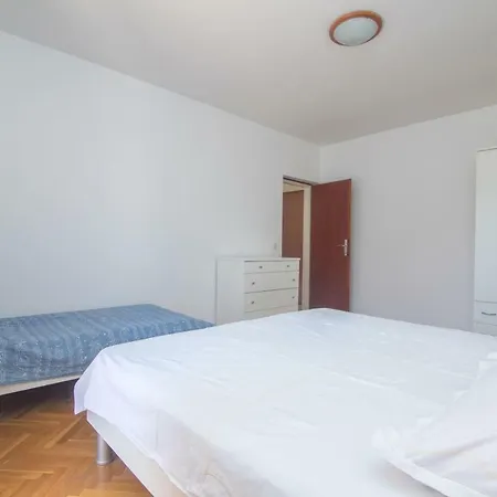 Jerka Апартаменты *