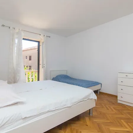 Апартаменты Jerka Супетар